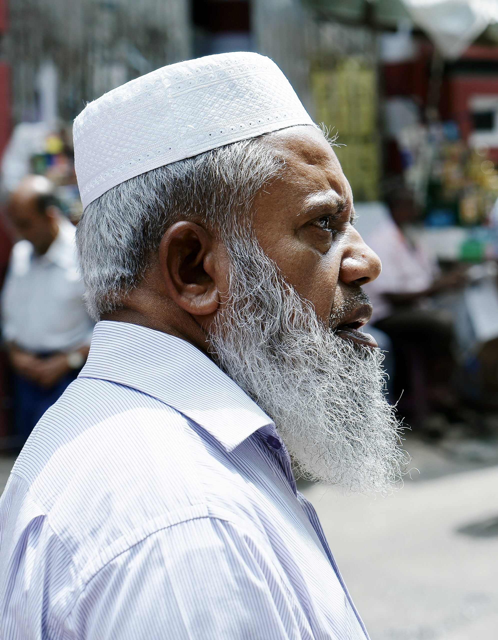 Muslim man outside Red Mosque, Pettah, Colombo, Srilanka