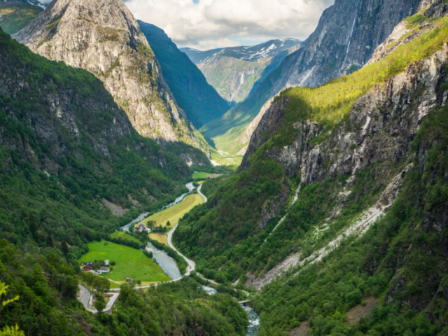 Naroydalen Valley at Midsummer, Stalheim (Voss-Gudvangen), Norway